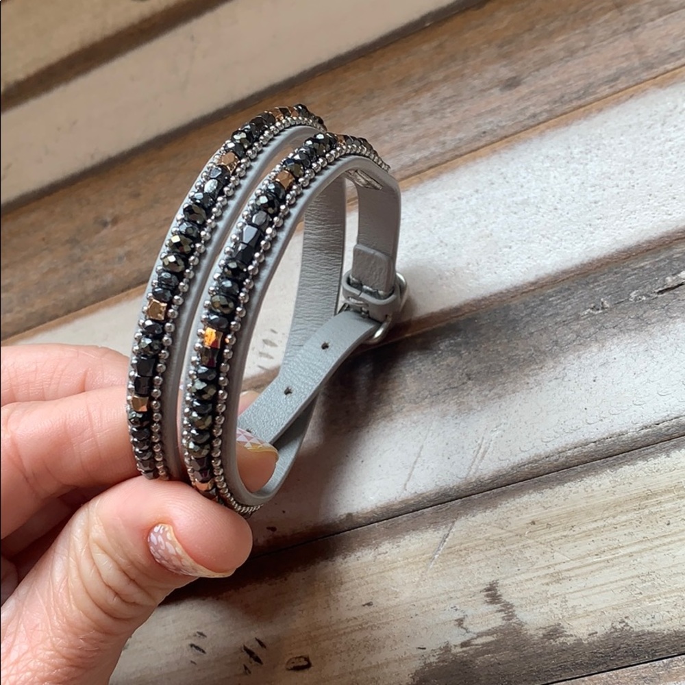 Stella and dot wrap leather bracelet